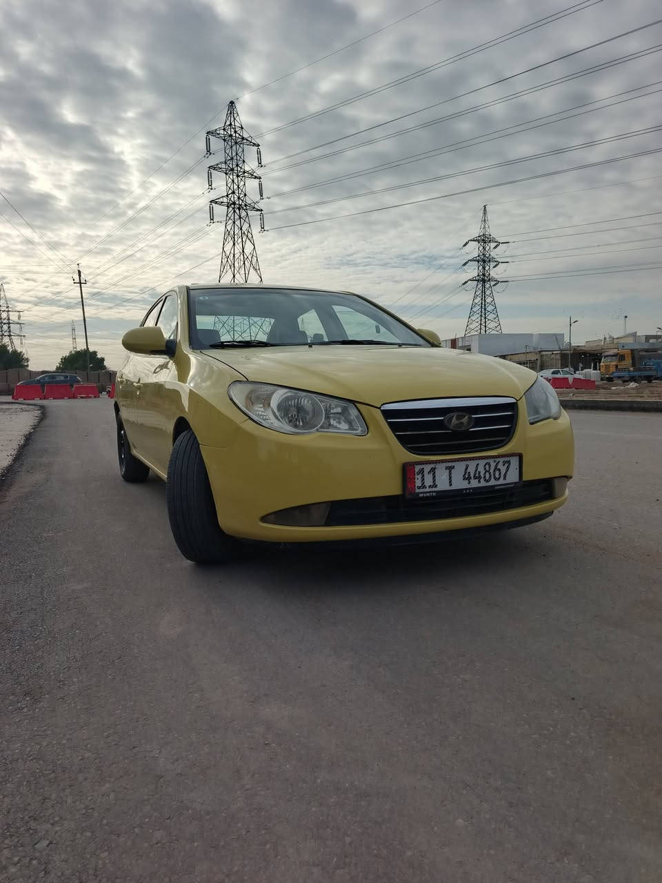 السلام عليكم الانترة مقدسة خليجي مديل 8
لون ليموني داخل عسلي مدومشمة
 فتحة شاشة تاب كامرة
 تخم تاير صدر امامي خلفي جديد
 مكينة وكير خير من الله
 العنوان الدورة بداية هور رجب  
السعر 96 بيهة مجال بسيط 
رقم الهاتف ***********
