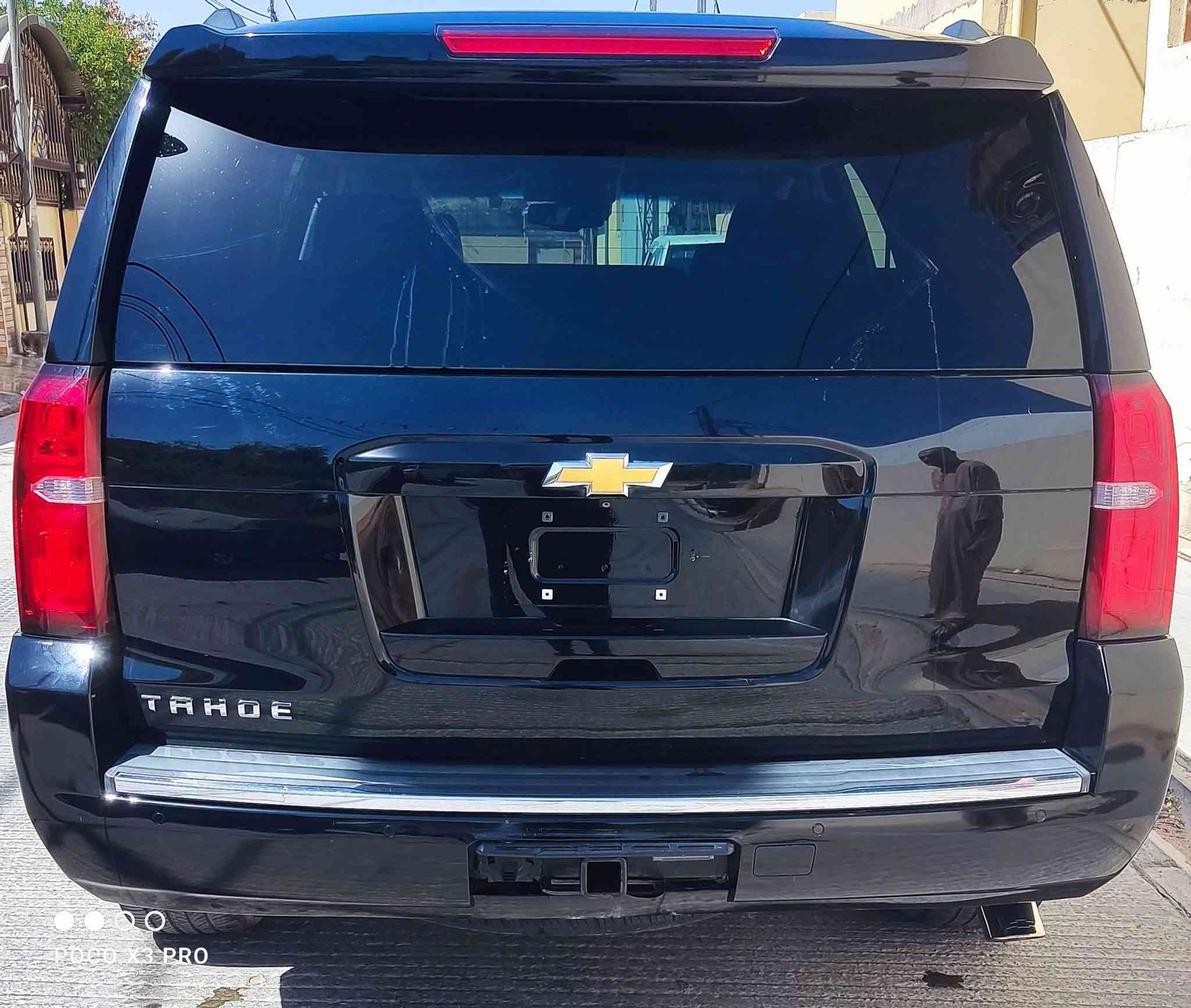 تاهو 2015 LTZ كلين للبيع 
السلام عليكم...

للبيع شوفرليت تاهو 2015 LTZ 

وارد امريكي  ( كلين تايتل ) بدون حادث

وتقرير الكارفاكس مالتها موجود عندي باللغه العربية والانكليزية 

السياره دخول جديد 

وحاليا اتسجلت وفق قرار 102 لسنة 2026 

رقم بغداد دولي

 

الحاله _ ممتازة جدا

كاميرا دوارة  _ رادارات امامية وجانبية _ حساسات تشغيل عن بعد _ دعامية _ بلاجكتور   _ كشنات جلد  كهرباء حتى المقاعد الخلفية _ كشن خزن _ كشن تبريد تدفئه  _ كشن السائق رجاج _  تبريد 3 قطع _ صندوق جك كهرباء  _ 4 يدات بصمه _  usb _ بلوتوث _  سلايد روف _ قاصه _ ستيرن كهرباء - دوسات بانزين وبريك كهرباء _ عتب ابواب كهرباء 

وبعد بيها كومه مواصفات تجي وتشوف بعينك افضل 

السيارة باقية ع نظافتها

صبغ بنيد فقط اثر جراد بدون حادث فقط صبغ

محرك وكير بحالة ممتازه برغي واحد مامفتوح بيها

بدون صوت بدون دخان بدون بخار 

ويل LTZ حجم 22

مكان السياره ( بغداد ) 

#السعر (320 $)

للاستفسار الاتصال على الرقم *********** واني بخدمتكم كلكم اخوتي واعزاز عندي
