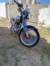 تاايكر • ٢٠٢٥ • رصاصي