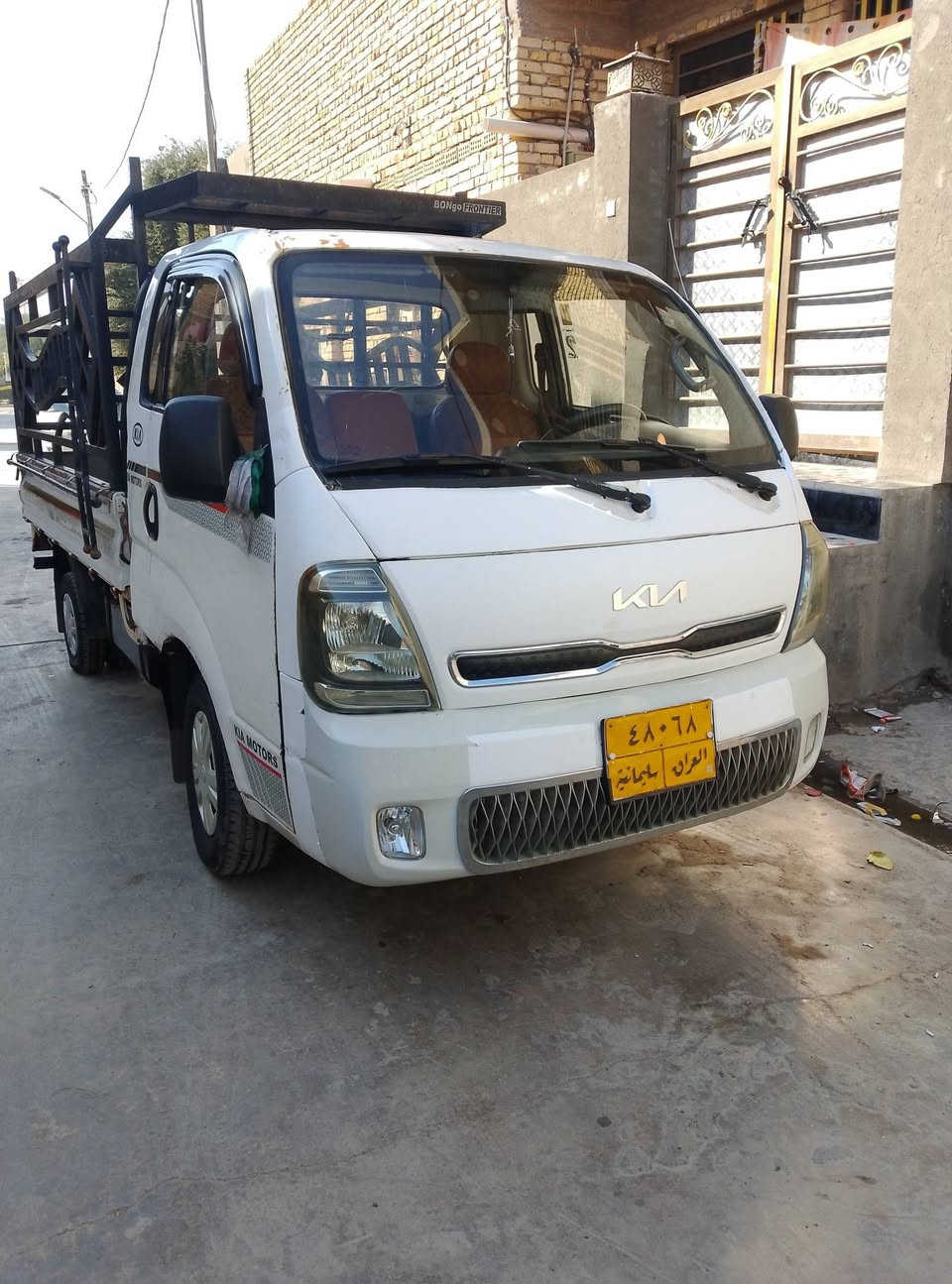 سلام عليكم كيه معروضة للبيع رقم سليمانية موديل سياره 2013 محدث بجمها مال واحد وعشرين سياره مكفوله كفاله عامه سياره جديده معنه كلمه مكينه وكير جدد تخم تاير جديد سياره جهازه مال جناي مانقصها كلشي عنوان سياره واسط صدر سياره مبدل جديد سعر سياره 73وبيها مجال شي بسيط رقم صاحب سياره موجود يمك سياره جديده معنه كلمه ***********
