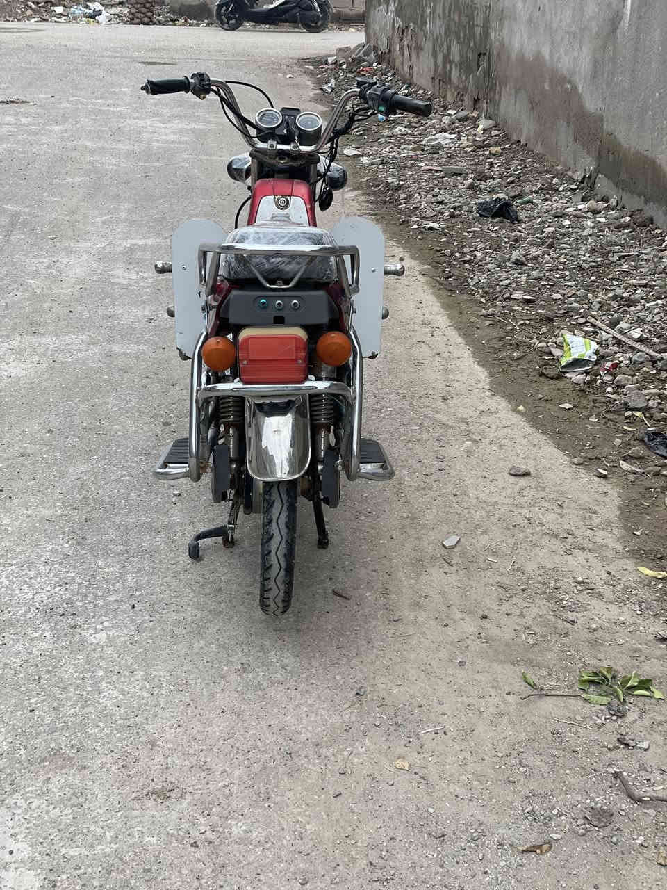 السلام عليكم ورحمة الله وبركاته دراجة هالي للبيع موديل 23مكان ديالى بعقوبة بهرز لاسفسار علئ هذا الرقم ***********
