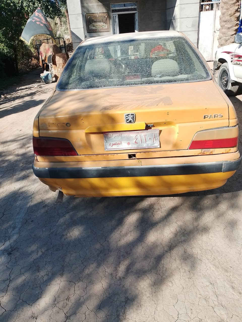 سلام عليكم بيرجو بارص البيع مديل 2011مداور ثاتي يوم  مكينه وكير فول السعر 15وبيه مجال التفاصيل انتصل عليه الرقم *********** مكاني دوانيه قضاء سومر
