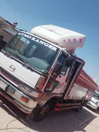 البيع هينو نكر موديل ٩٧ ٠٧٧١٦٧٩٥٤٤١