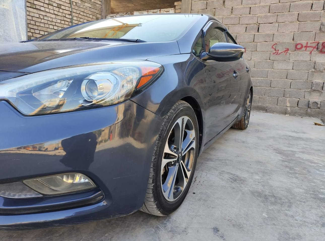 سلام عليكم فورتي مديل 15 وارد امريكي حاثث جاملق خلفي ليبل واحد سيارة تخم تاير جديد غرفة جديده تبريد ثلج صدر خلي اماي جديد رقم كربلاء انكليزي بسمي بغداد مدينة الصدر 98 سونر داخل المنشور بغداد مدينة الصدر ***********
