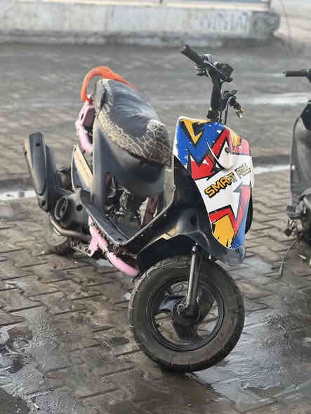 سلام عليكم 
ماكس عدله مال لعب للبيع 
مكينه ٥٥
كلجات رياضي 
شاصي وردي
دبل رياضي 
قطره مال دهن رياضي 
شلعه ومعدل فول 
صلنصه FM
السعر ٣٥٠ وبيها مجال 
مكاني محموديه حي الجزائر 
***********
