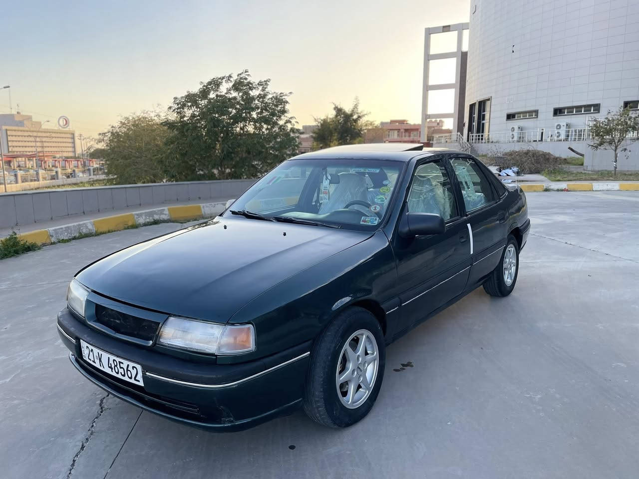 بسم الله الرحمان الرحيم 
سيارا اوبل فكترا موديل 1995 
جام كهرباء قفل مركزي ايبيس دشبول ايرباك سلايت بدون بدون ضربه 
رقم دولي سنوي 2031
هزه جديد
 كير محرك صدر تايرات كهربائية بدون عيب عنوان كركوك ***********. ***********
