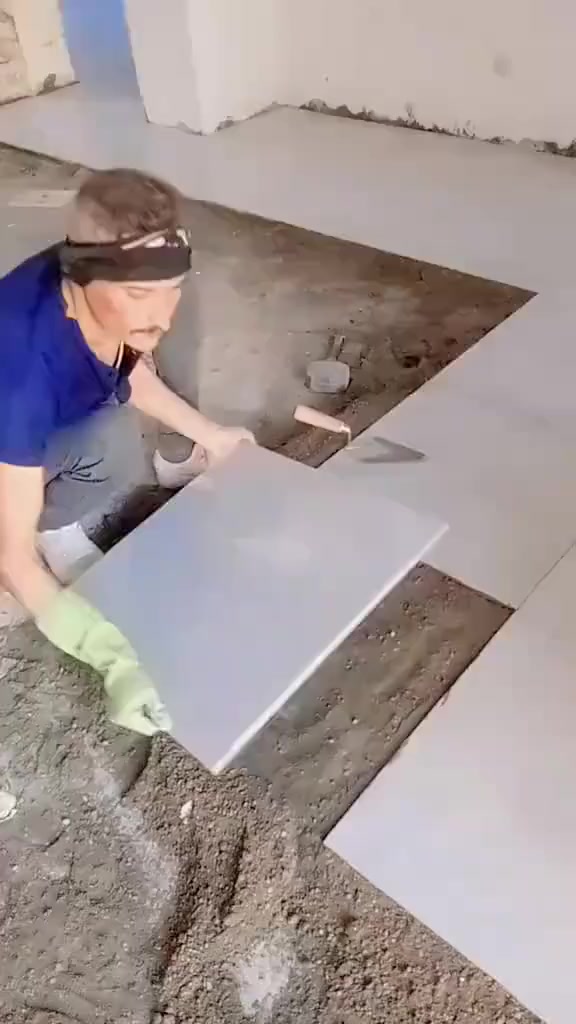 خلفة تطبيگ سيراميك وبورسلين وكاشي وفرشي ومرمر وترميم المنازل
***********
***********
