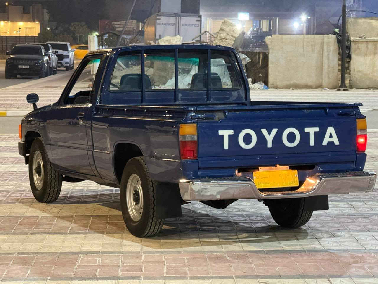 للبيع بيكم موديل 1985 رقم بغداد تحويل مباشر السيارة جديده وجاهزه بلاديه على وضع الشركة مكفوله كفالة عامه مكان السيارة ناصرية السعر 70 بيها مجال للاستفسار ع الرقم ***********
