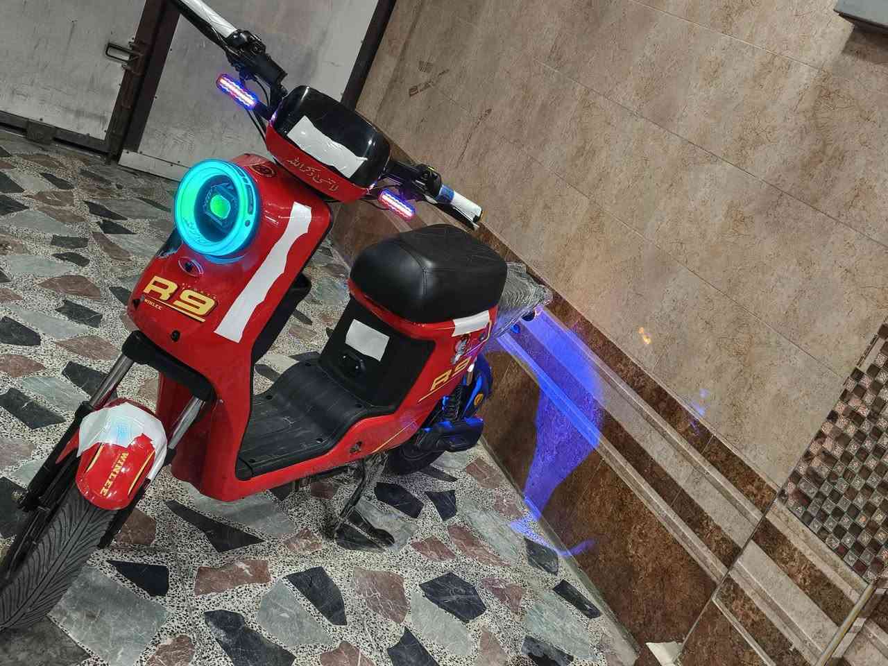 سلام عليكم دراجه R9للبيع 2026
بطاريات جدد للبيع شرط على فحص 
نظام البك R
نظام  P
ملف ١٥٠٠شلعه قويه تجي وتشوف
سعرها ٣٨٥ وبيها مجال بسيط حك الجيه 
تواصل واتساب ***********
