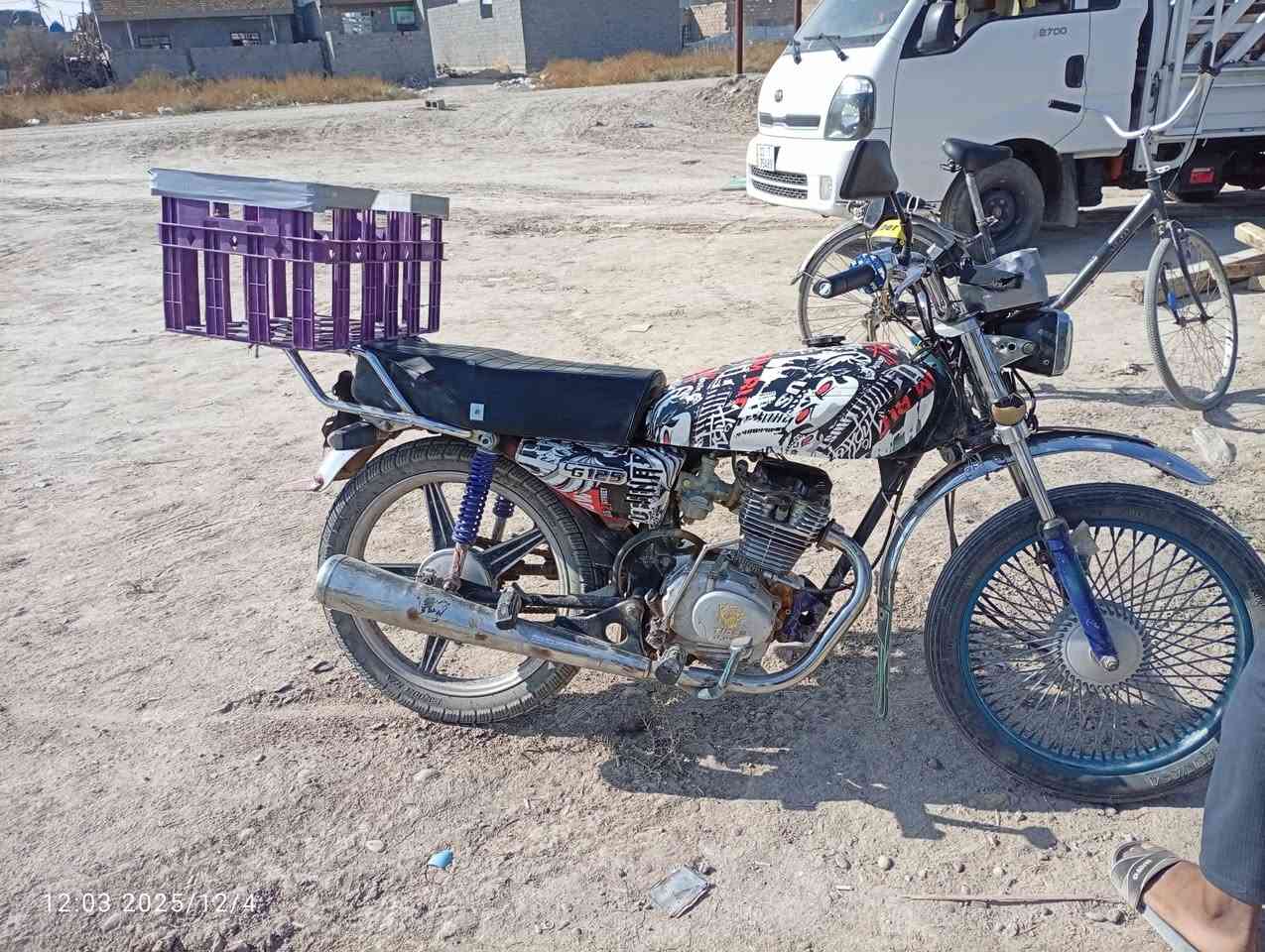 دراجه 4كير ضفيره جديده
بيه نقص دشبول واشاير وبك لايت 

محرك خير من الله مكانه بغداد الدوره 

***********

*********** السعر 200قفل
