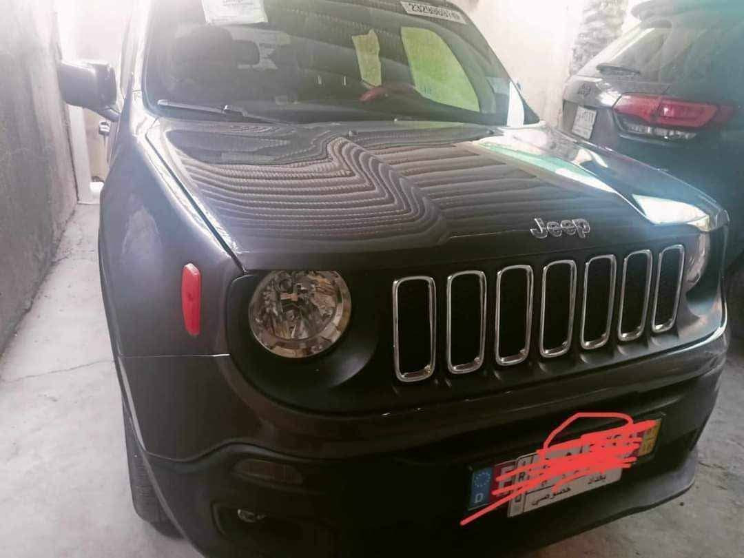 السلام عليكم
مراوس بجيب بزون او كومباس 
جيب رنكد مديل ٢٠١٨ تشغيل عن بعد كشنات كهربائيه 
شاشه كبيرة 
رقم بغداد 
فول مواصفات ماشيه ٣٦ حادث جاملغ وحافة البنيد السعر ١٢٥ وبيها مجال قليل ***********
