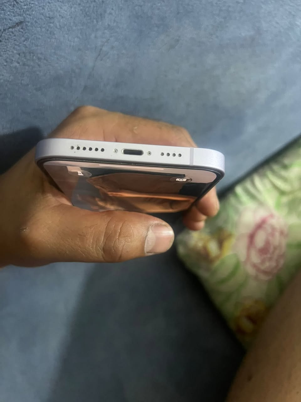 السلام وعليكم للبيع ايفون 14 بلاص ذاكره 256 بطاريه 83 جهاز مكفول كفاله عامه سعر خاص *********** وتساب
