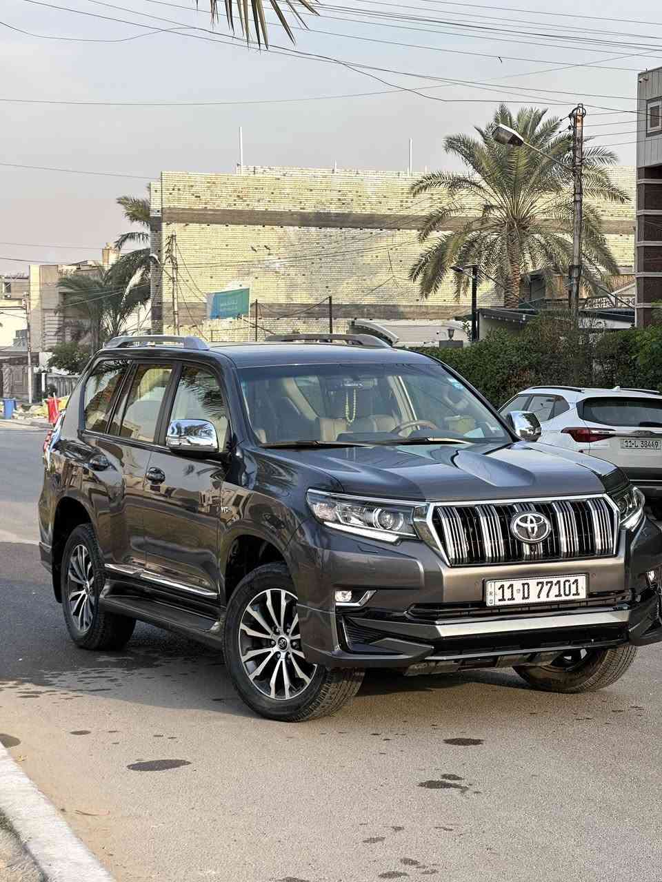 برادو 2023 VX باب اول فول مواصفات ساز  ماشية 50 الف رقم بغداد شبه مميز باسمي تحويل مباشر ثاني يوم
سلايد روف
دخول ذكي 3 أبواب 
بصمة تشغيل عن بعد
4 كامرات 360 درجة
كشنات كهرباء تبريد مقاعد
شفتات ستيرن
سستم صوت JBL
ثلاجة وسطية
دشبول لكزز ليزري
دبل ماوس نظام زحف دبل خفيف دبل ثقيل
ستيرن وداخل مطعم خشب
Eco / normal / sport
حساسات امامية خلفي
شاشة ابل كاربلاي أندرويد اوتو 
السعر 535$ 
للتواصل ***********
بغداد السيدية
