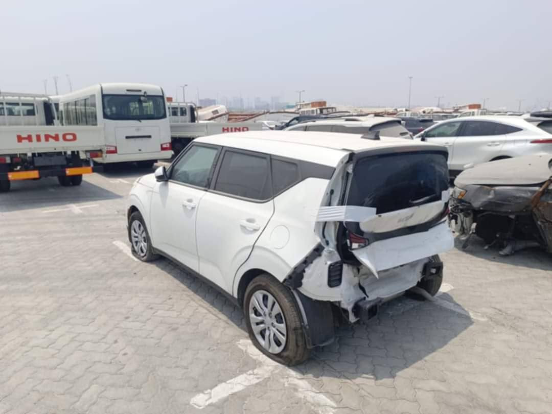 صول ٢٠٢٣ للبيع وارد امريكي ضررها موضح بالمنشور مواصفات
محرك ٢٠٠٠ دوش المرغوب
مانع انزلاق
قيادة ذاتية
توقف ذاتي
كاميرا كبيرة كار بلي
حساسات امامية
تحكمات
قيادة عادية وسبورت
السيارة بدون ايرباك
السيارة ماشية ٤٧ الف كيلو قابل للزيادة 
بالاضافة الى مواصفات اخرى
السيارة رقمها بابل الانكليزي
للاستفسار اكثر التواصل على الرقم
***********
