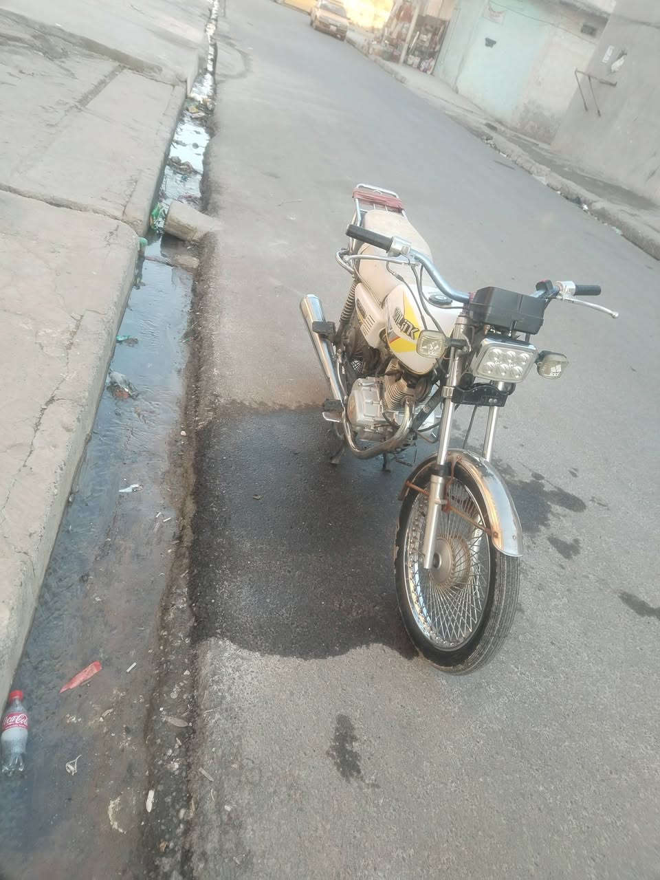 السلام عليكم ماطور تايكر 2019 مكينه دمعه  مبدل بس ولفات مره وحده شرط دراجه نضيفه بس يعوزه شويا ترتيب سعر 350 وبي مجال *********** آسيا ***********
