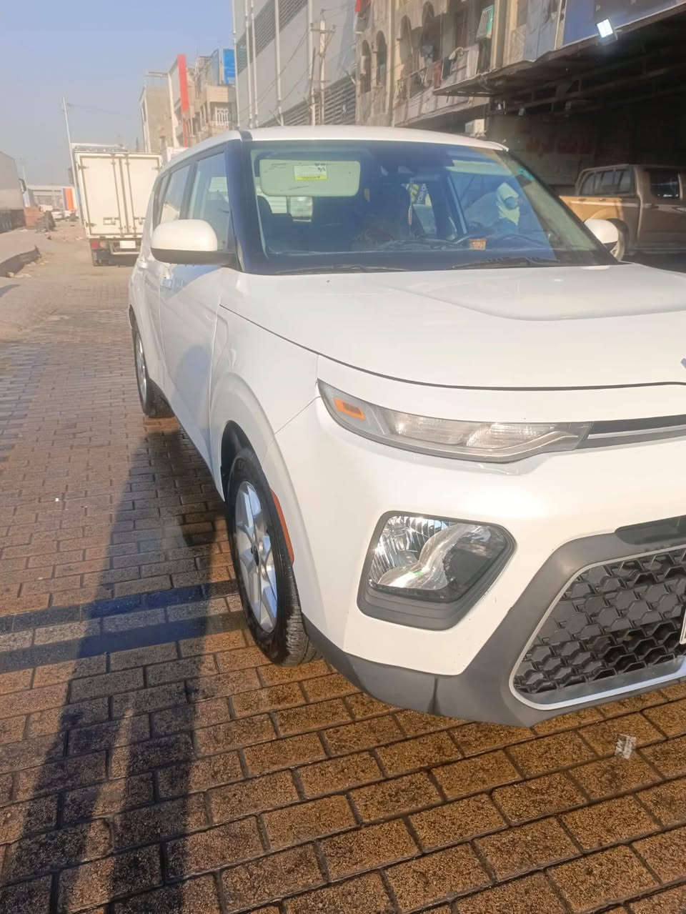 سلام عليكم صول موديل 2022
سيارة وارد امريكي حادث جاملخ وبنيد صبغ نص بنيد وجاملغ بيهه رشات ضبغ بل بيبان الاماميه اللسايق 
مكان بغداد جميله سعر 138.  ***********
