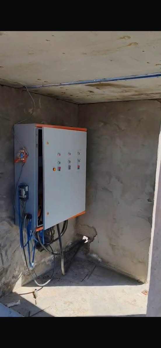 سلام عليكم ورحمة الله وبركاته كساره للبيع ستيراد الامارات كساره تحتوي على ٤قوايش جديد ربلات جديد دوش جديد هزاز وغرابيل بحاله ممتازه جواكيج كاوسكي تحوير ٨جواكيج مكان الموقع صلاح الدين سامراء خط السريع الاستفسار ماسنجر او رقم ***********اخي الحبيب متعجبك اعبر المنشور تحياتي ♥️
