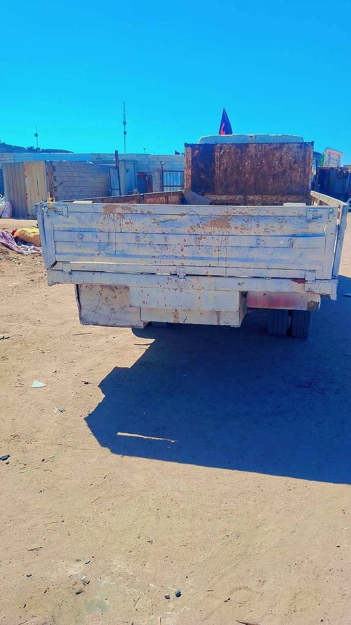 السعر 35 وبيها مجال
سلام عليكم البيع افيكو مديل99  بسمي رقم الماني بصرة شاصي مكفول سيارة كاز محورينها  محرك بطه العنوان البصرة  الزبير قرب سنتر ارشد رقم الهاتف ***********
