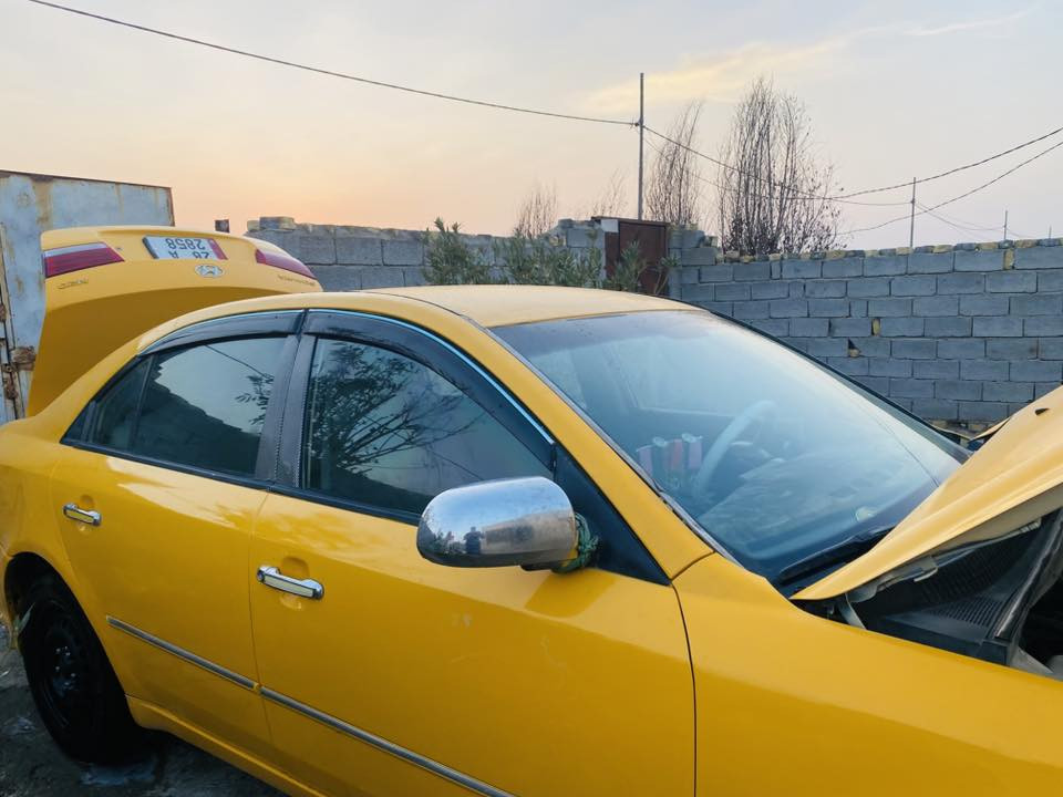 سلام عليكم 
سوناتا موديل 2009 خليجي كفاله من العيب الشرعي بيه طخات بسيطه 
صبغه جديده 
سعره ( 93 )
سنويه ل 2030 رقم انكليزي نجف
هزه جديده 
سياره بأسمي 
مكينه 2400
كير 5 نمر
تبريد 
حداديه 
تخم تاير 
مكاني ذي قار
هاتف :***********
