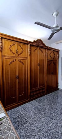 كنتور 6 ابواب • خشب صاج • قمر بني هاشم