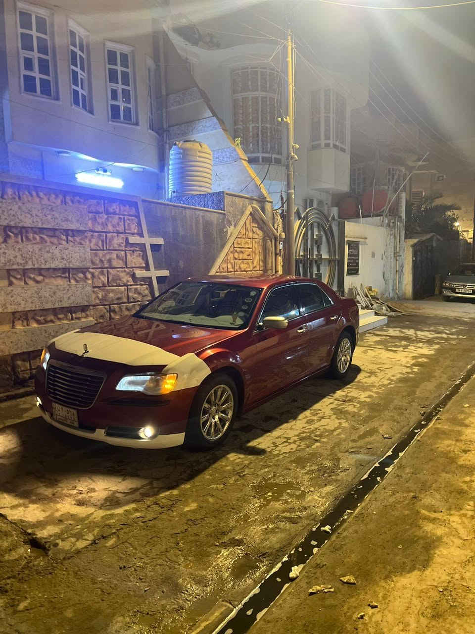 السلام عليكم اوبامه البيع 2012كرزيه كير مكينه حداديه خيرمن الله حدثهه تبديل جاملغ الخلفي لغد وبيهه ثلث بيبان مبدلات اثرار خياس فقط سياره ماتصرف عليهه ربع سياره داخلهه عسلي مطعم بل اسود سياره عاديه  حلوه ريدهه 150وبيه مجال رقم الهاتف ***********تخم تاير
