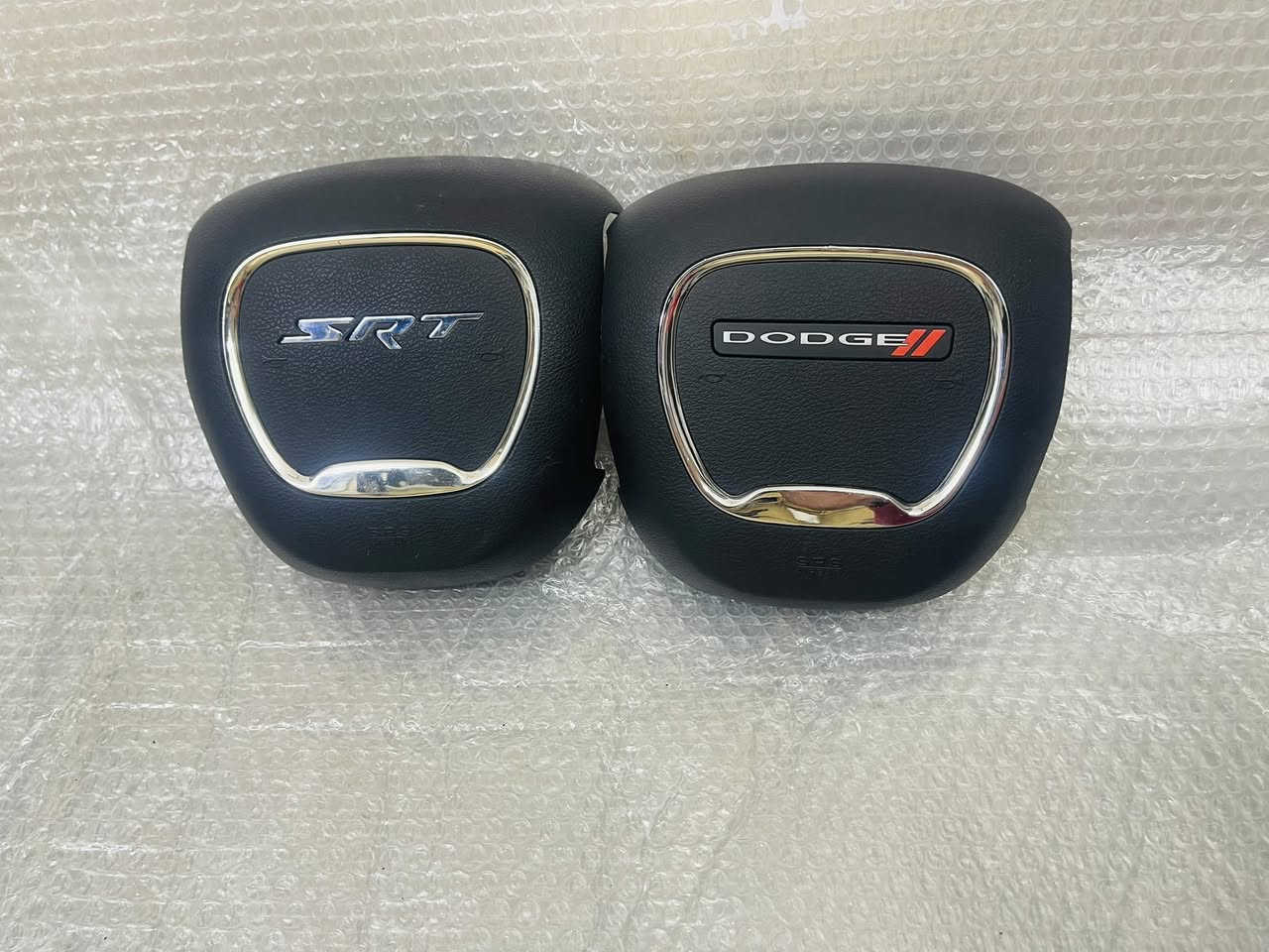 محل البركه
سلام عليكم شباب الطيبه 
عندي هذني الغراض اغلبه عليه عرض و عندي توصيل لكل المحافظات 
للاستفسار مراسلة الصفحه او الاتصال بالارقام التاليه 
***********
***********
*********** 
عنوان المحل اربيل الصناعه الشماليه طريق المصيف فرّع الإطفائيّة مقابل الفرع الرابع
