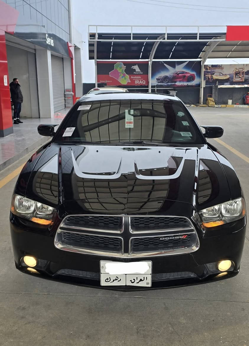 جارجر 2013
6 سلندر تو ويل 
كلين تايتل بدون ضرر.
فقط قطعتين بخ 

جداً نظيفة السيارة وبدون نقص 
استخدام شخصي 

السعر : 155 وبيها مجال 
 مكان السيارة دهوك 
***********
***********
اتصال أو واتساب
