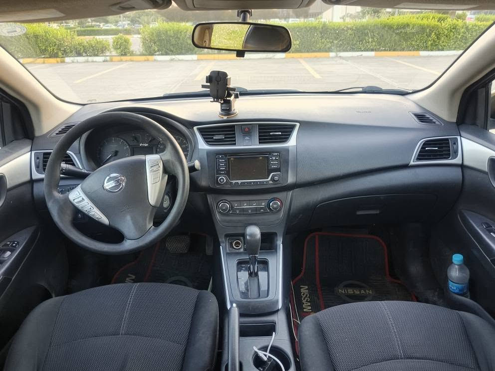 Nissan sentra 2017 
‎( سعری:93 وەرەقە مەجالەکی کەم )  
‎نیسان سێنترا 
‎مۆدیل : 2017 
‎گێرو مەکینەی بەشەرتە 
‎تەقەو ڕەقەی بەشەرت 
‎تەبرید سارو گەرم مەزبووتە  
‎ڕەقەم سەنەوی نوێیە تا 2028 مانگی 5 
‎کاڵبوونەوەی هەیە
‎ 3پارچەو نیوی سبوخە
‎2 جێگای ساردە کوتە 
‎پێشی جەمپەکی هەیە
‎ڕسمی سۆنەرەکەم دانایە  
‎شوێن هەولێر 
‎ڕەقەم تەلەفۆن : ***********
‎
‎ أربيل, العراق
