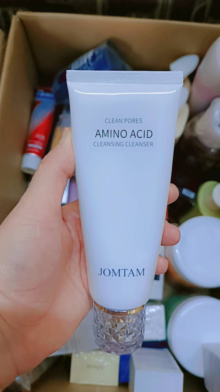 وصلت البضاعه الجديده من العنايه الكوريه ومثل ماعودناكم بانسب الاسعار ويوجد توصيل جميع محافظات العراق 
للحجز مراسلتنا ع الخاص وتدللون 🥰🥰🥰


**إذا كنت صاحب هذا الإعلان وتريد حذفه لأي سبب، رجاءا أرسل رسالة إلى الدعم الفني**