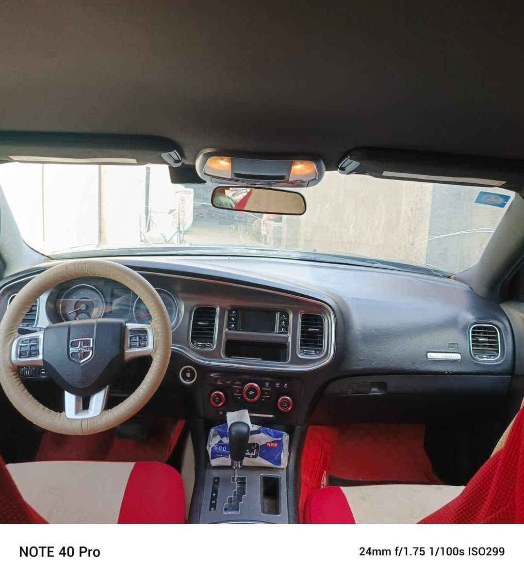 .السلام عليكم جارجر ٢٠١٤ رقم ذي قار انكليزي بأسمي تبديل جاملغ وبنيد   وبيها طخه بلباب خلف السائق كد شبر وبيها رشات صبغ بصيطه  ماشيه ٤٣٠ كم  سياره استخدام شخصي مامتعوبه تخم تاير كير محرك كارتون السعر ١٣٥ وبيها مجال  ذي قار  مكلف بالنشر اتصال واتساب   *********** ناصرية, ذي قار
