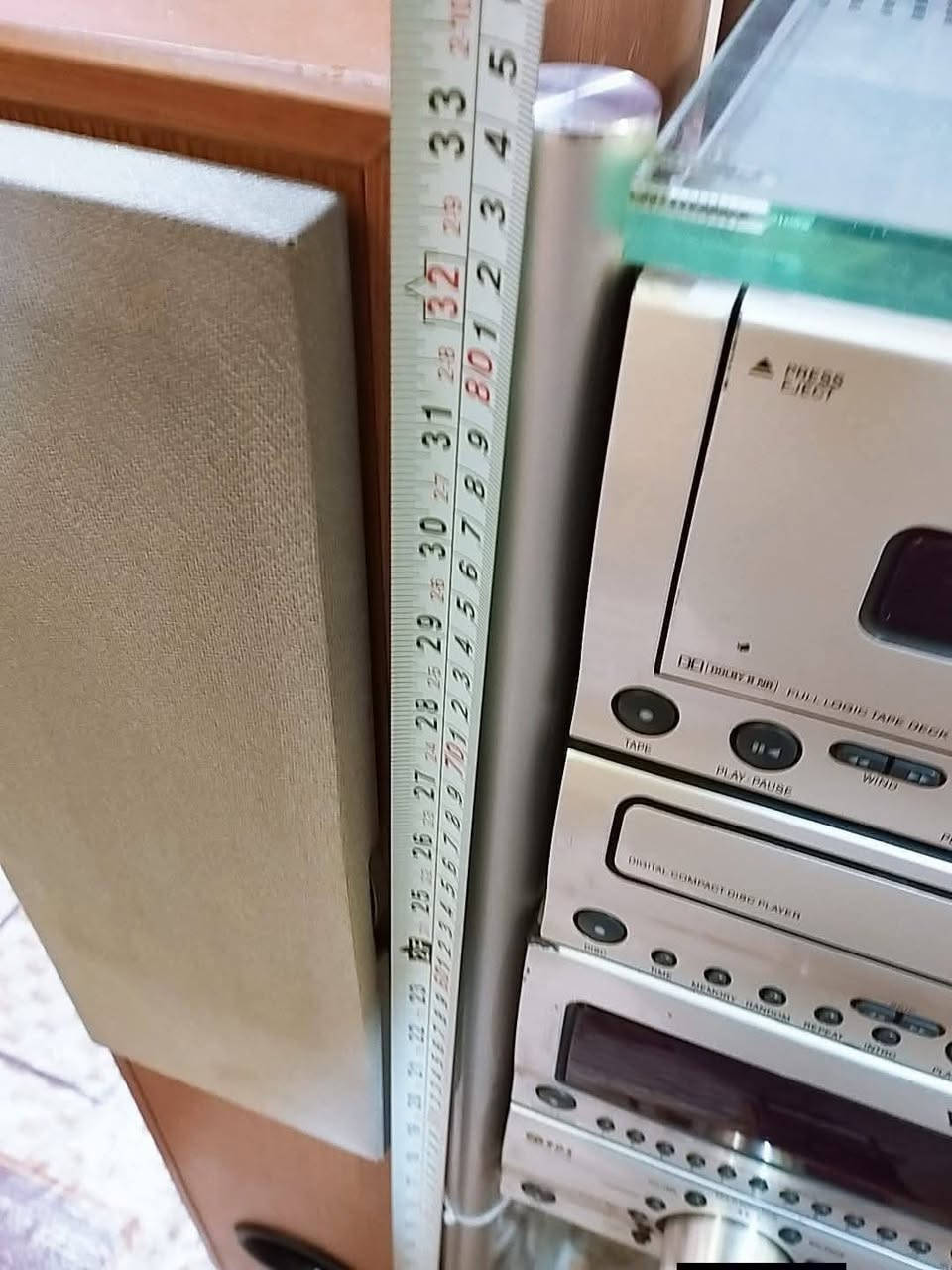 سستم ( Wansa)كويتي نضيف جدًا
يشتغل: CD – AUX – راديو
بس الكاسيت ماطور يفتر 
اعتقد قايش
لاي ستفسار خاص سعر  90


**إذا كنت صاحب هذا الإعلان وتريد حذفه لأي سبب، رجاءا أرسل رسالة إلى الدعم الفني**