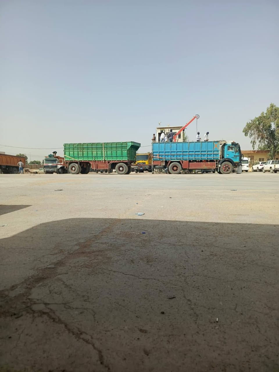 البيع البي ٧٥ كير ١٣٠ محرك ٢٨ شاصي مكفول ***********
