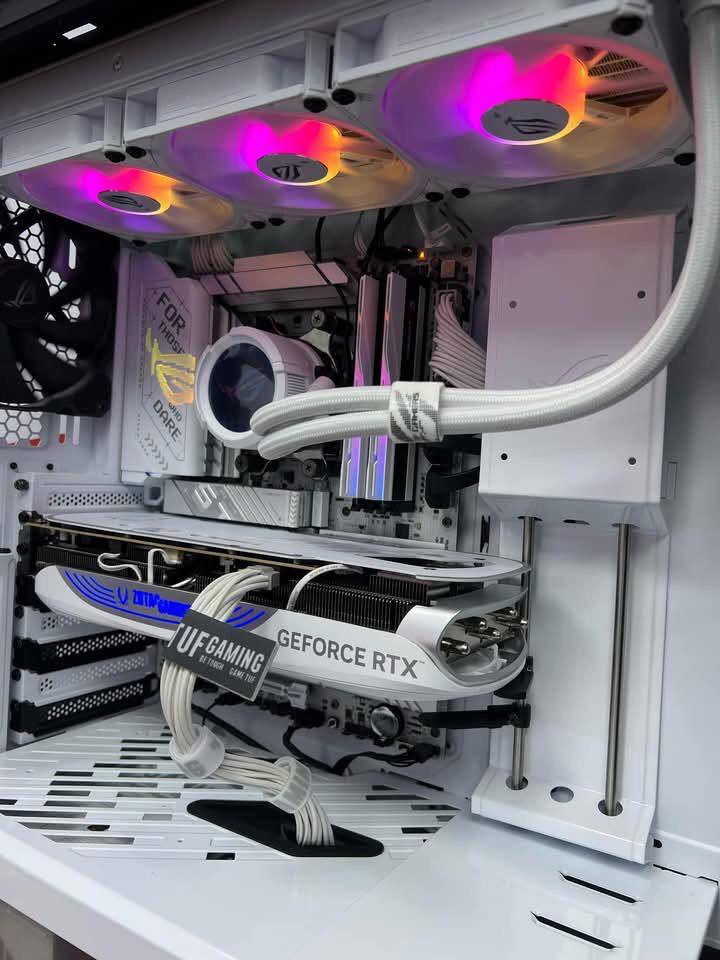 تجميعه. كامله. للبيع.
المواصفات. كدامكم. 

المعالج. R9 9950x

التجميعه. سعره. 3 مليون. قفل. فول نضافه. وترتيب. 
اي شي. رقمي واتساب. ***********
