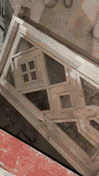 شباك وباب للبيع  منطقه بغداد شعله خطيب ***********
