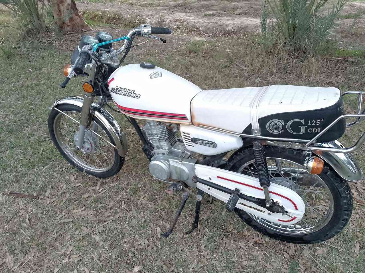 سلام عليكم للبيع نامه برو موديل 2022 كلك ❗❗❗ دراجه جديده محرك لا تبخير ولا تنقيص شرط شلعه ومعدل لايت شغال تايرات جدد باتري جديد السعر 550 وبيها مجال مكاني بين الشطره والغراف ***********
