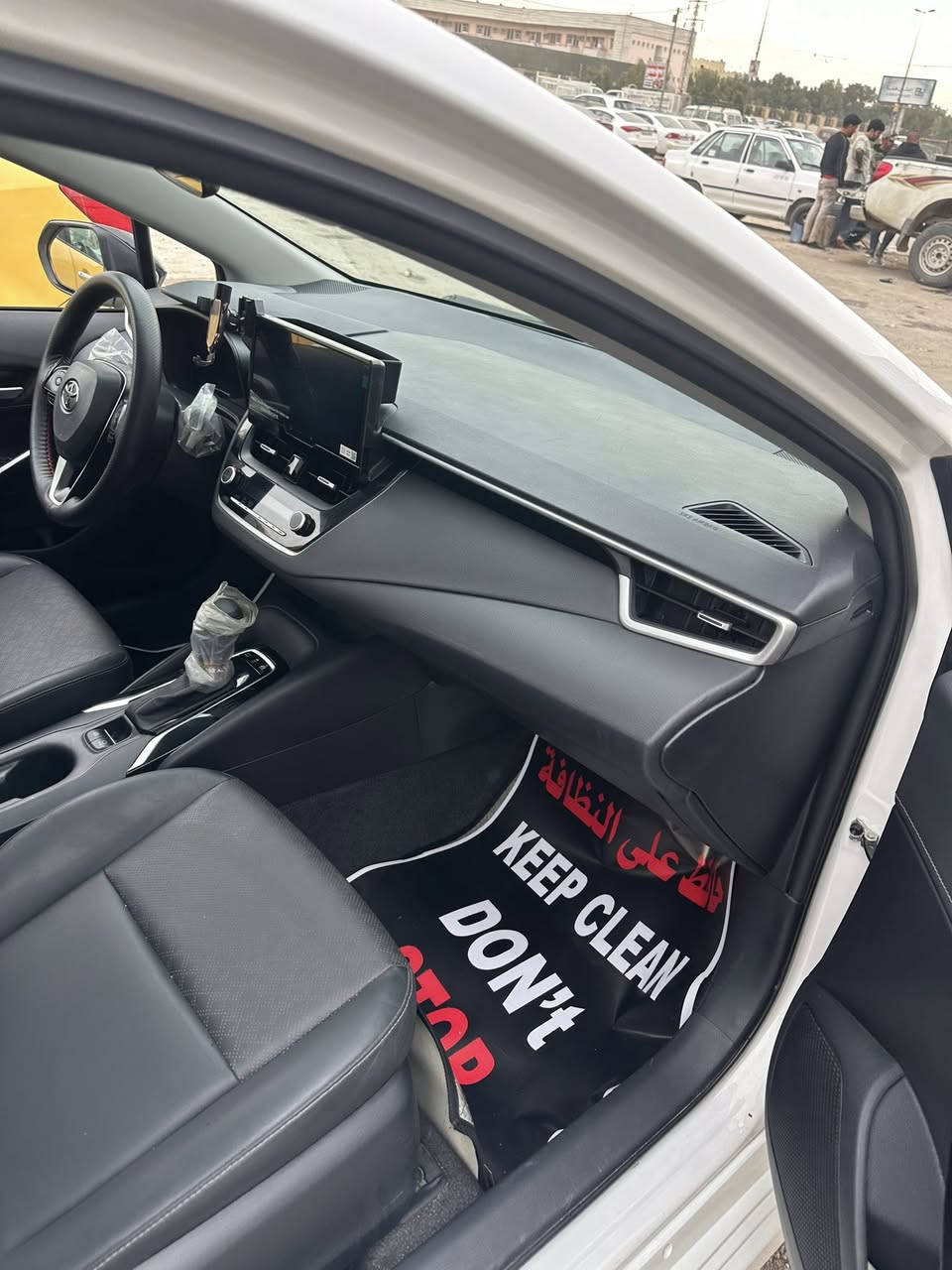 سلام عليكم للبيع كورلا هايبرد خليجي 2025 رقم بغداد بسمي تحويل مباشر ماشية 30 الف مكفولة كفالة عامة عدا شخوط ب دعامية و رصعة ب جاملغ امامي كما اموضح ب صور 
السعر 150 وبيها مجال 
الموقع بغداد
لل اتصال 
***********
