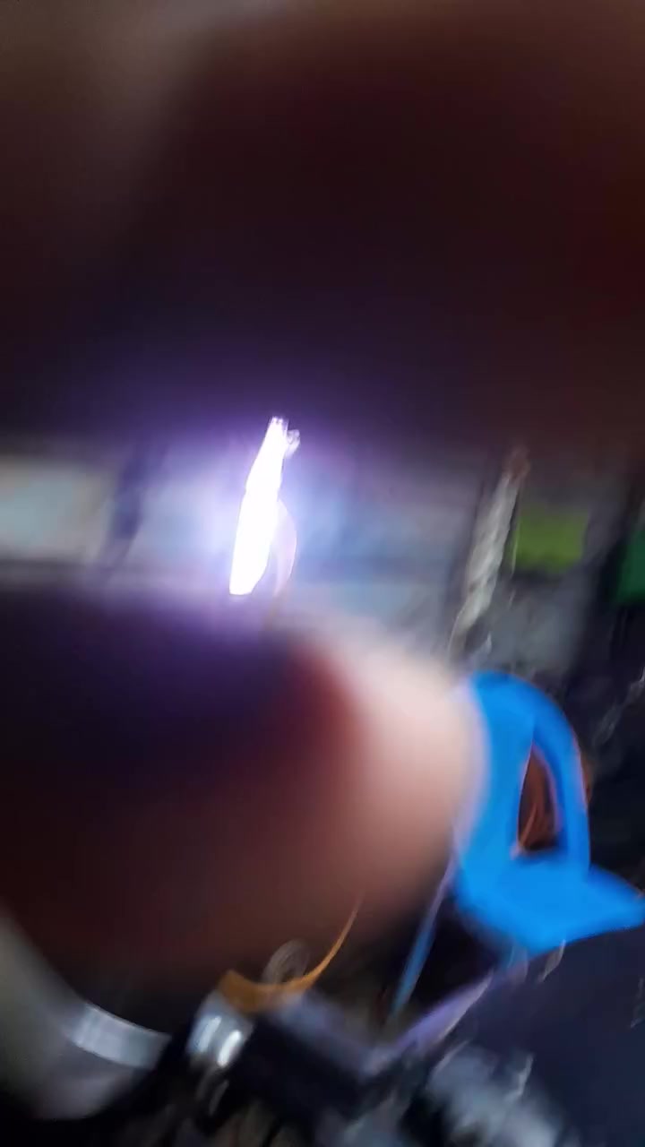 دراجة شحن البيع موديل ٢٥  
٦ بطريه سعره ٦٠٠ الف مكاني بغداد 

***********
