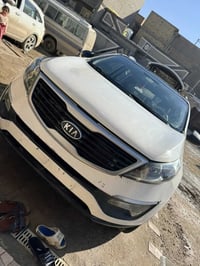 وبركاته  كيا سبورتج  2013  خليجي كير محرك حداديه مكفولات  رقمه بغداد ا...