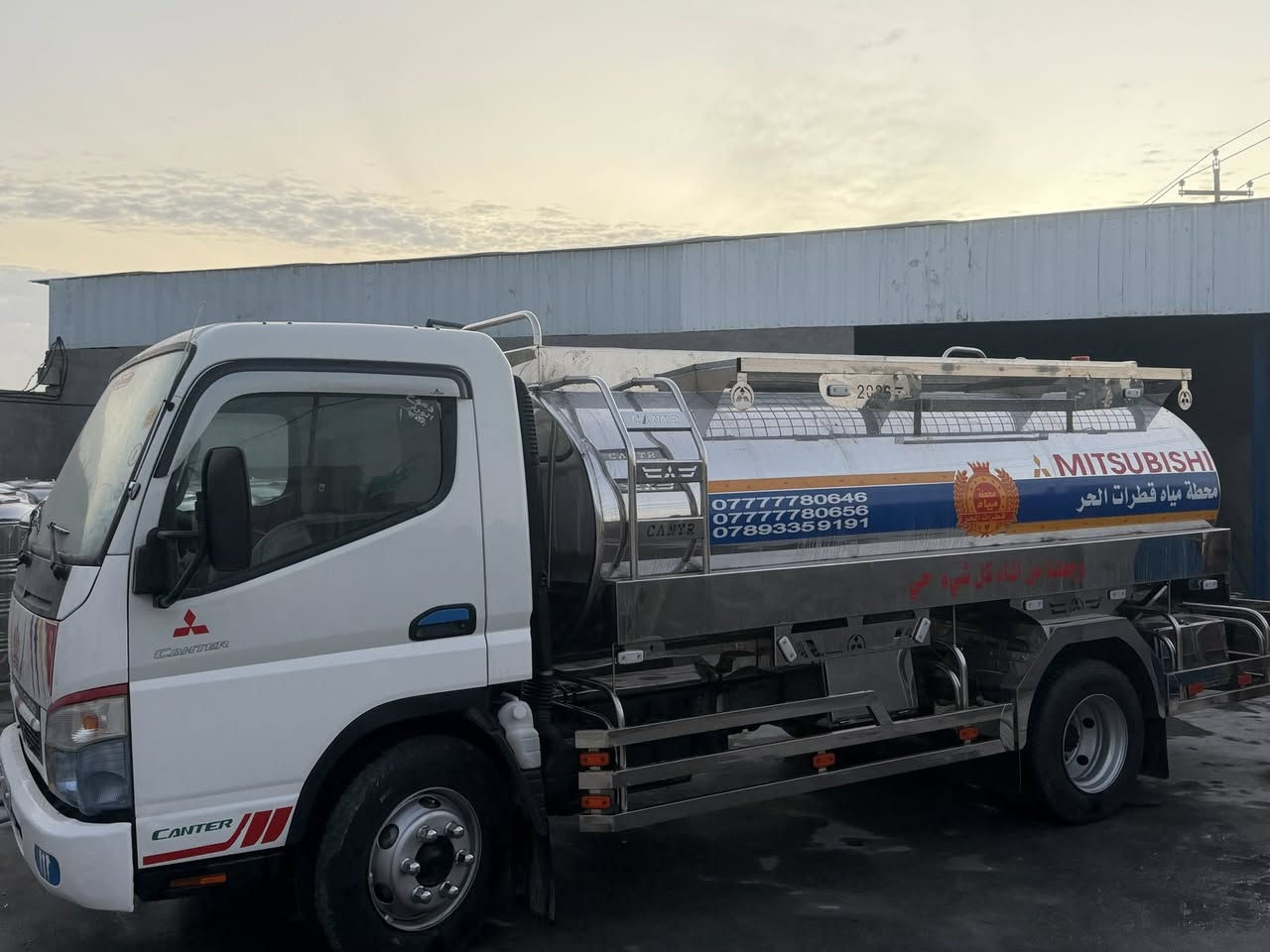 بسم الله الرحمن الرحيم
الحمد لله الذي جعل الماء أساس الحياة، وجعل خدمـة الناس من أعظم أبواب الأجر والعطاء، والصلاة والسلام على محمد وآله الطيبين الطاهرين.

اليوم وفي هذا اليوم المبارك، نحتفل بافتتاح معمل ماء RO في قضاء الحر بمحافظة كربلاء المقدسة، هذا المشروع الحيوي الذي جاء ليخدم أهلنا الكرام، ويوفر لهم ماءً صالحاً للشرب بمواصفات صحية عالية، وبما ينسجم مع متطلبات الصحة والسلامة العامة.

إن افتتاح هذا المعمل هو خطوة مهمة في دعم البنية الخدمية للقضاء، وتجسيد حقيقي لروح التعاون والمسؤولية تجاه المجتمع، سائلين الله العلي القدير أن يجعل هذا المشروع سبباً للخير والنفع الدائم لأهالي قضاء الحر، وأن يبارك بكل جهدٍ ساهمم في النجازه بسم لله الرحمن الرحيم 
تعلن محطه مياه قطره الحر مي ارو  يوم السبت يتم توزيع تانكي سل استيل غذائي سعه ٥٠٠لتر مجاني للمحطه سعر التعبئة ١٠٠٠ ألف والتوصيل مجاني للاستفسار والحجر لاتصال على الرقم 
***********
***********
***********
