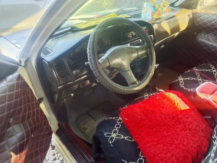 سلام عليكم عندي كورلا موديل 91رقم ديالى مشروع وطني سعر 30 محرك جديد وتماتيك  ***********
