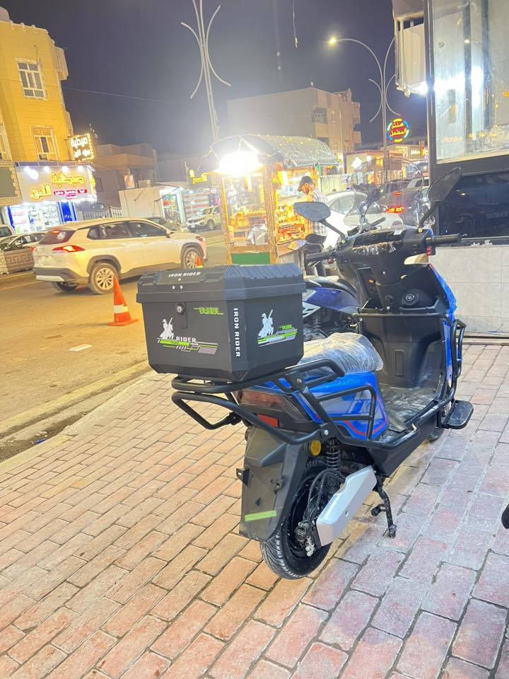 سلام عليكم شباب …ماطور شحن بعده جديد شتريته مليون وميتين وهسه اريد ابيعه مستعجل علبيعته ماشي 500 متر السعر مليون …‭0789 247 4635‬
