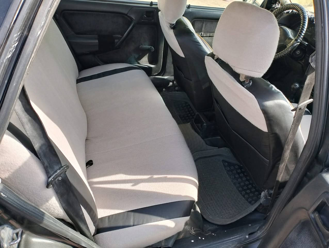 حجم 18 مصبغ عام جمالية معجون مابيها صحبها الشرعي اخوي شرط التحويل  ***********
