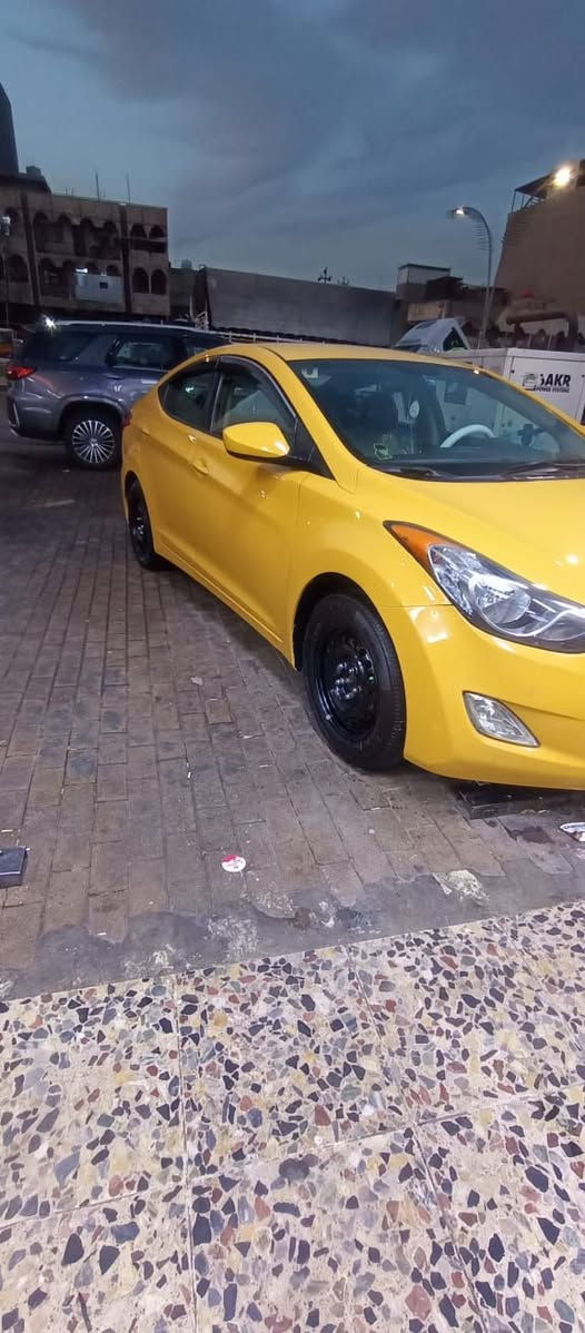 سياره موديل 13وارد أمريكي تخم تايرات جددصدرحداديه جديدة حادثهه جاملغ اليسر راجع نفسه وبنيد متبدل هناك سياره كلش نضيفه مدوشمه دوشمه كاملة الغرفة عسليه سعر 95بيهه مجال حك الجيه الرقم ***********بكاني بغداد مدينة الصدر سياره كلشي متصرف عليه تجي وشوف بعينك سياره بسمي مصفره هيه وغرامات تحويل ثاني يوم
