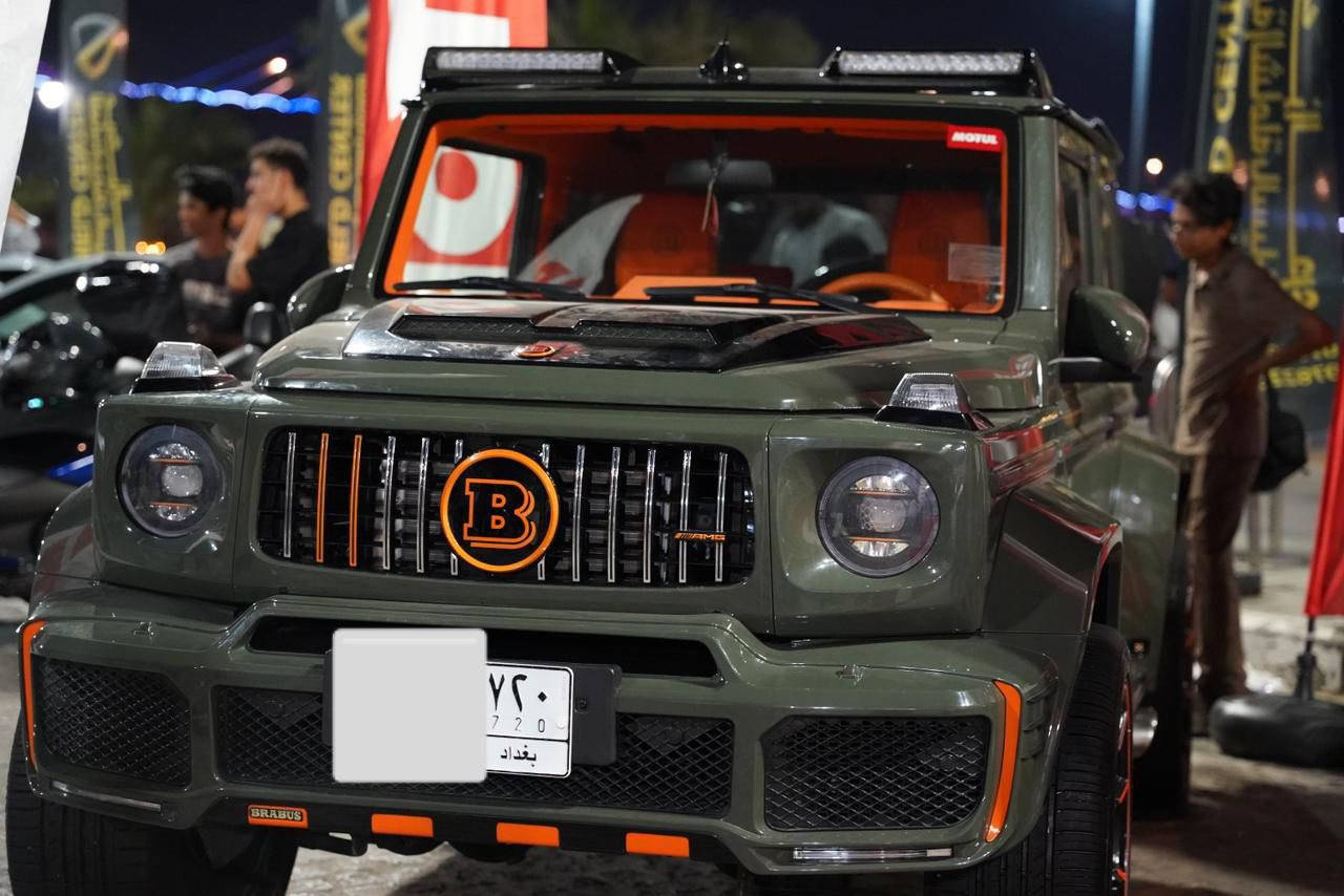 سوزوكي. جيمني.  موديل. 2020 تك باب. سياره الوحيده في العراق.  محرك  4. سلندر عليه كت وتحديث. برابوس. 24. سياره جديده بس يدات الباب بيهن صبغ لن مغير يدات الباب سياره متعوب عليه كولش داخله برتقالي السقف كنتاره.   سياره عالم ثاني تحديثه   بيع  او مراوس حسب القناعة. الاتصال. على الرقم. او وتساب 
 ***********. السعر. 27. الف دولار. بيه مجال. قليل
