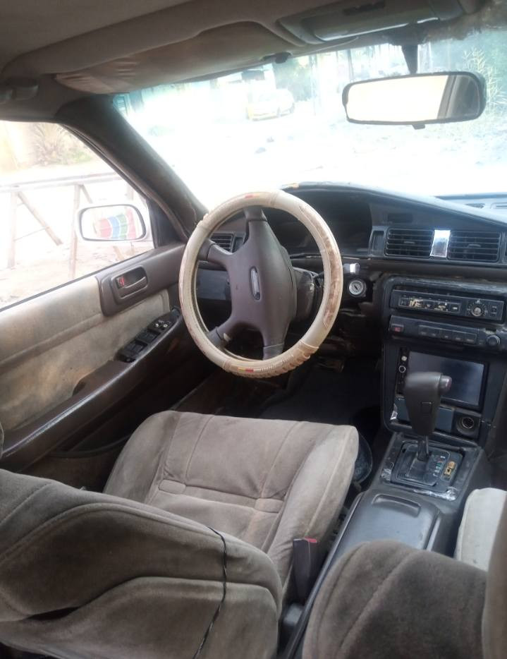 السلام عليكم كرسته تكم للبيع محرك وكير مكفولات رقم انكليزي كهربائيات شغاله حداديه جيده سنويه لغايه 30 مداور ثاني يوم السعر 39 وبيها مجال قليل ناصريه مركز للاتصال ***********
