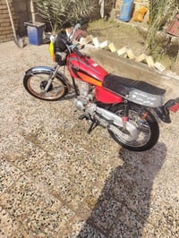 دراجه البيع بدون اوراق مكفوله عشاير خمسه كير كهربائية كله شغاله بكانه ...