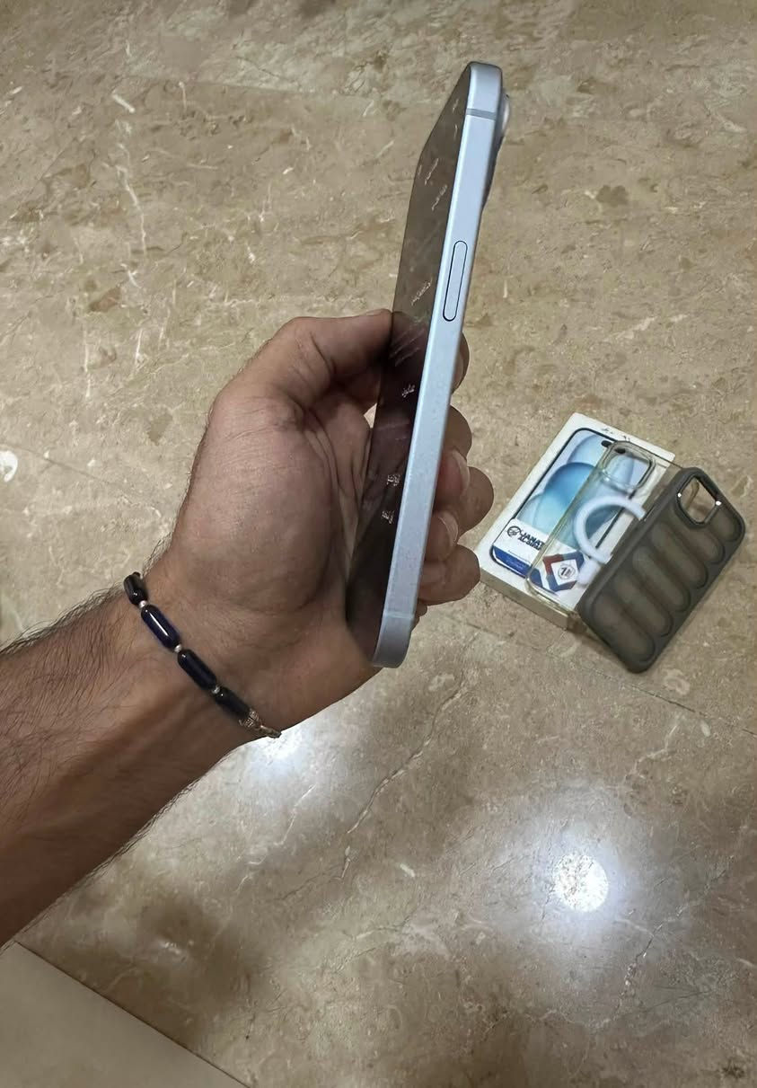 سلام عليكم 15 عادي دبل شريحه فعليه بطاريه 87 ذاكره 128 سعره 680 بي مجال
جهاز وتر ممفتوح كفاله عامه 
مكان بغداد الامين ثانيه رقم ***********
كارتونته ويا وكفرين ابيع من باب البيت بي مشكله ترجعه عليه
