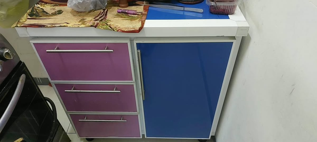 سلام عليكم كاونتر شرقي كامل  مساحة 140 سعر 400 بي مجال


**إذا كنت صاحب هذا الإعلان وتريد حذفه لأي سبب، رجاءا أرسل رسالة إلى الدعم الفني**