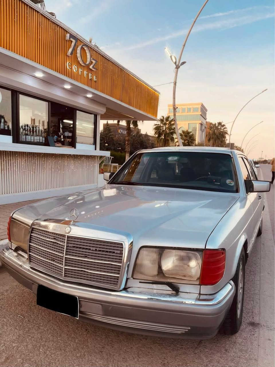 ماسليس رياسي 300 SEL
موديل 1990
نمونه له جوانى 
سه ياره كه پيش و پشتى كه پسه
 ئارم بلاستيك هه ولير ئارم و ئه وه ليات به شه رت
 كيرو مه كينه ى بيلاد كيرو مه كينه به شه رت 
سه ياره كه هه تا بلي جاهيزه يه ك دينار مه سروفى نيه
 ده ري و ناوى يه ك له يه ك جوانتره هه مووى بيلاده
سعرى 65$  مه عامه له كى برايانه
 تيبيني سه ياره كه له هه وليره
 زماري موبايل ***********

للبيع 
مرسيدس 300 SEL 
موديل 1990 اصل
كير ومحرك بشرط المحرك قبغ اسود بلادي
منظومه تبريد كلهه جديده وشغال 
صبغ عام جماليه 
برده خلفيه كهرباء وبردات تفصال 
سياره جاهزه ونظيفه جدا داخل وخارج 
رقم اوليات الباج مرور اربيل
مكان السياره اربيل 
السعر 65 مجال بسيط 
*********** أربيل, العراق
