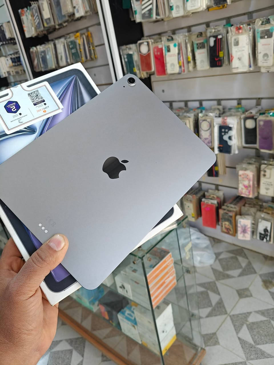 السلام عليكم 
ايباد اير 7 
معالج M3
ذاكره  128
بطاريه 💯% مشحونه 43 مره فقط 
السعر 650 الف سعر ثابت يوجد توصيل محافظات 
مكان المكتب بابل


**إذا كنت صاحب هذا الإعلان وتريد حذفه لأي سبب، رجاءا أرسل رسالة إلى الدعم الفني**